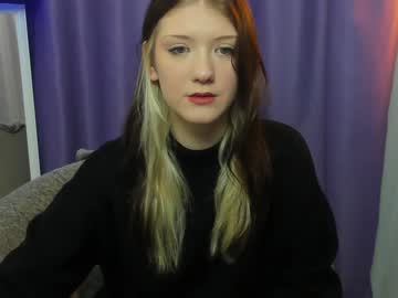 lina_vi naked cam
