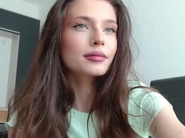 girl isia_slay image #2309727