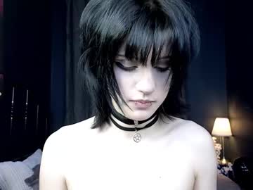 dark_vamp_ naked cam