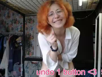 _pepsillia_ naked cam