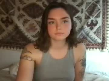 girl daisychain11 image #3711792