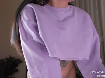 girl aavee image #3291147
