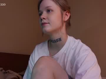 girl tendertainted image #2203655