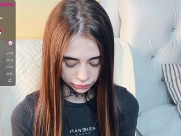 girl evalanis image #2473164