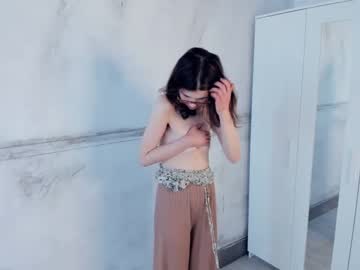 girl maureenbruster image #3989245