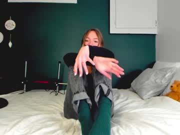 girl innocentprovenguilty image #3325843