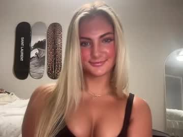girl lovelyaveryy image #4030556
