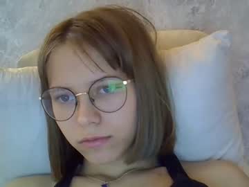 girl the_partisan image #3983492
