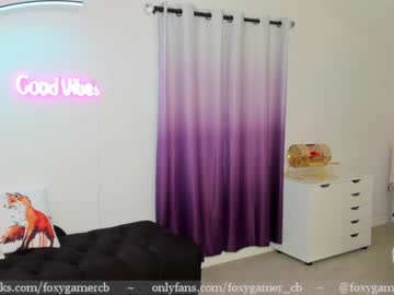 girl foxy_gamer image #1855886