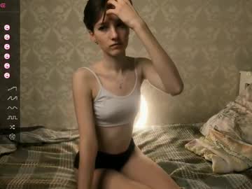 esmabluitt naked cam