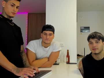 axel_villa naked cam