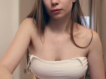 girl elleyrayman_ image #1678983