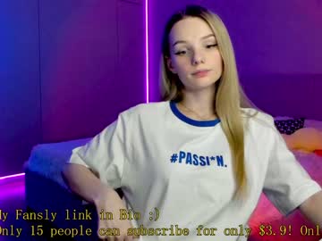girl _passion_show_ image #3168551