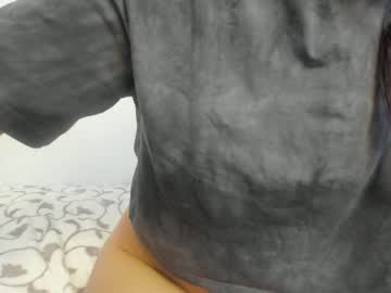 girl so_big_boobs image #1036963
