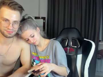couple dominant_family image #1193069