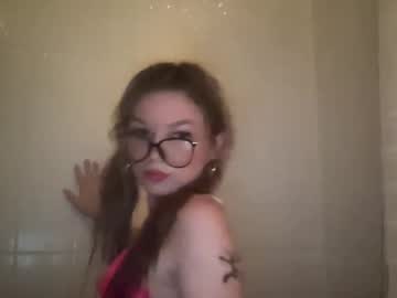 girl livshines image #4057509
