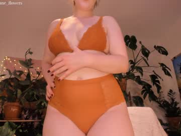 girl jane_flowers image #2757129
