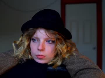 girl crimsonxrapture image #1236059