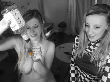 girl juicyandthepussyblvd image #2824797