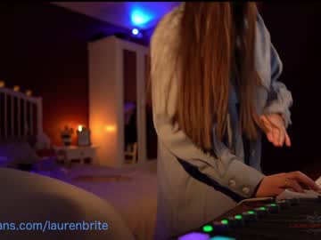 girl laurenbrite image #1136151