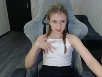 girl kylie_mine image #2815810