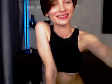 anymoloko naked cam