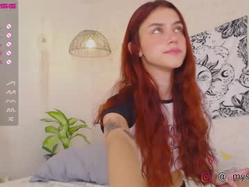 girl grettabenett_ image #1839047