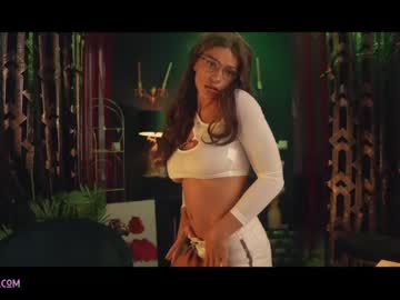 girl lucieoude_ image #2221664