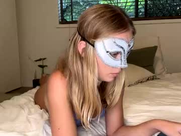 girl onlylilyfans image #4038995