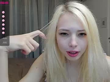 girl heyshotup image #3142078