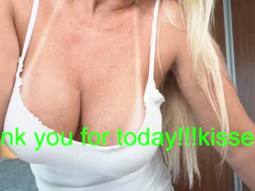 girl angel_danm_milf image #3895900