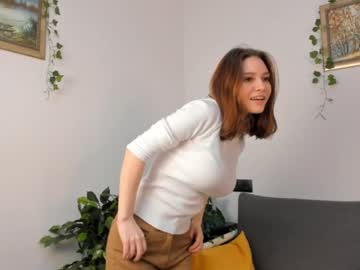 girl edlingise image #4019529