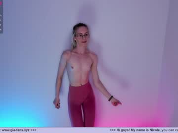 girl girl_i_am image #3051187