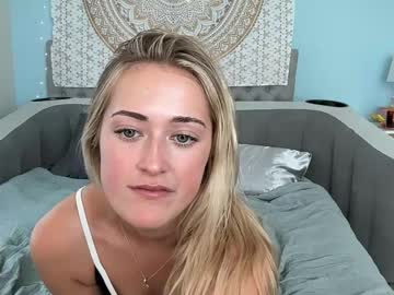 misslaceyy naked cam