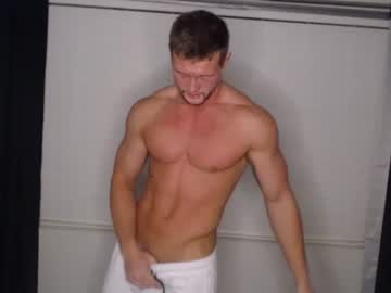 man trawww0919 image #1554000