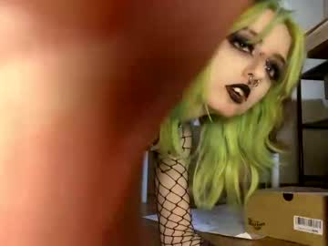 girl cryptiddi3s image #3169271