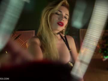 girl provocatrixx image #3688201