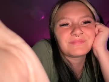 girl milffmommyy image #3994559