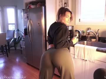 girl phoenix_taylor image #3096056