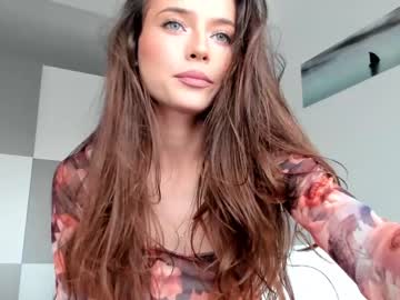 girl isia_slay image #2932986