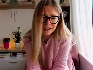 girl bestgirl_ofthe_neighborhood image #3650988
