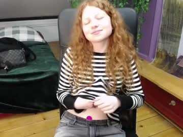 girl molly_redhead image #1206042