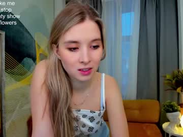 girl milablush image #3615663
