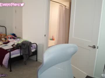 girl evelynpiers image #1856586
