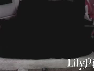 girl lilypixel image #2595034