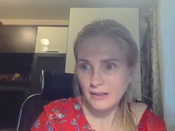 amandared33 naked cam