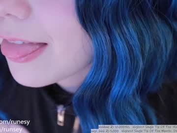 girl runesy image #1784385