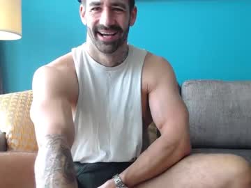 man brettkingoncam image #598730