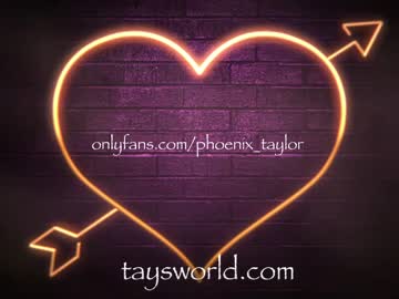 girl phoenix_taylor image #2588782