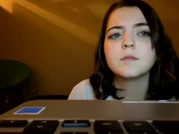 girl princesshayli1 image #3426865